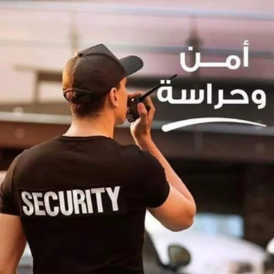 فرد أمن بالقاهرة